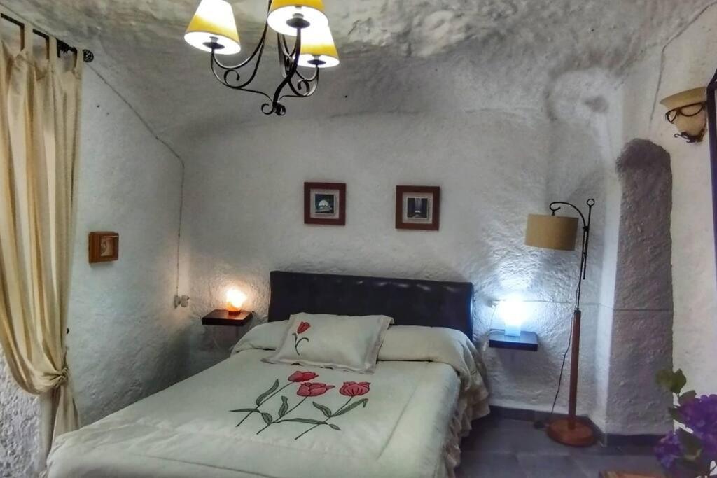 Cueva La Loli Villa Guadix Bagian luar foto