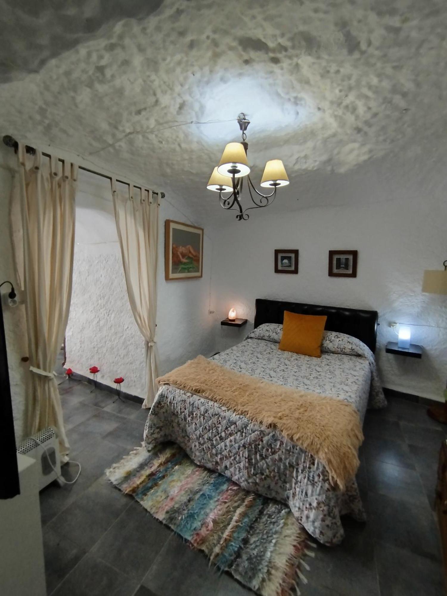 Cueva La Loli Villa Guadix Bagian luar foto