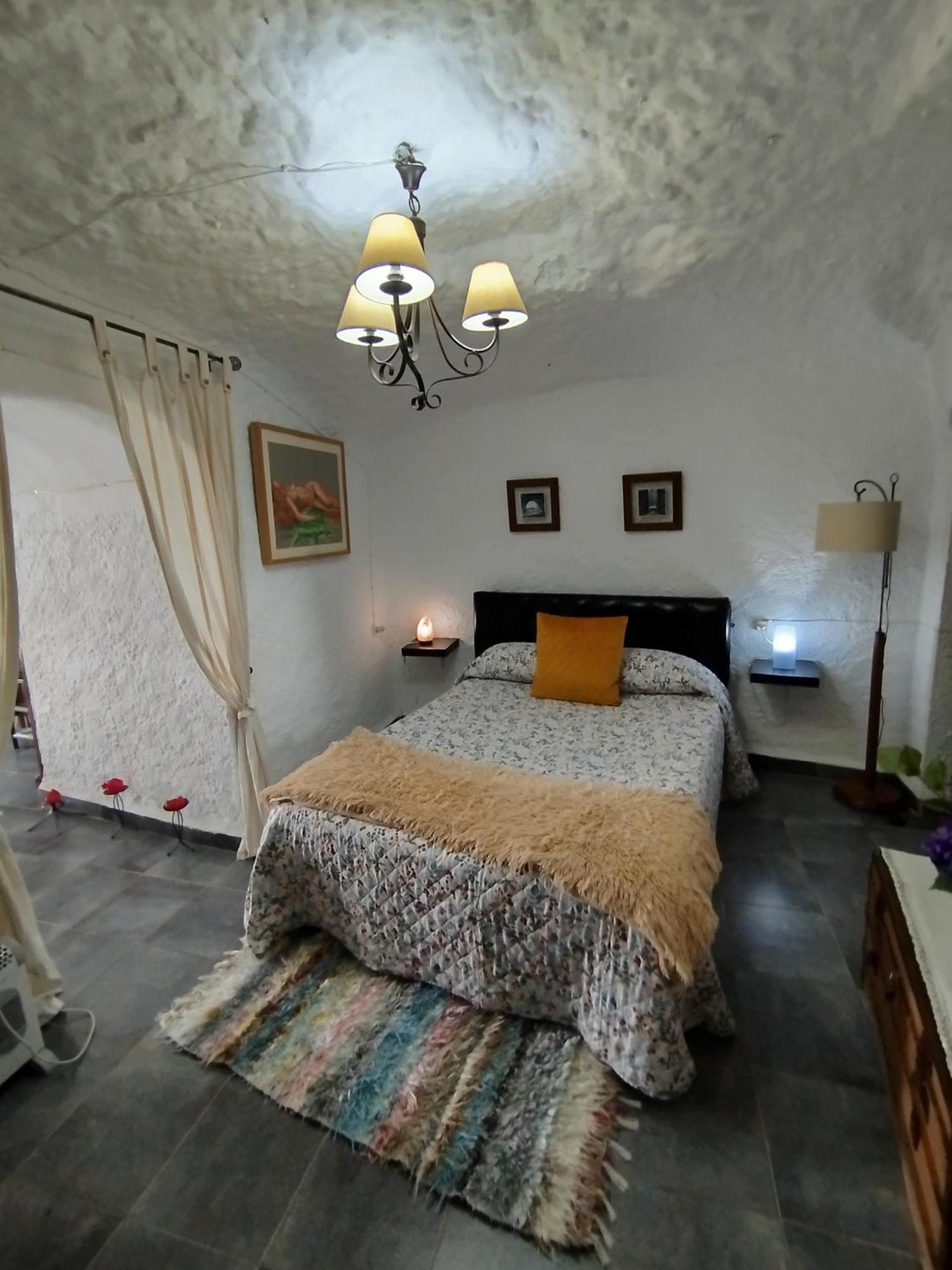 Cueva La Loli Villa Guadix Bagian luar foto